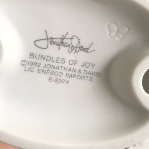 40 year old Precious Moments “Bundle of Joy” Retired + Box - Picture 5 of 9